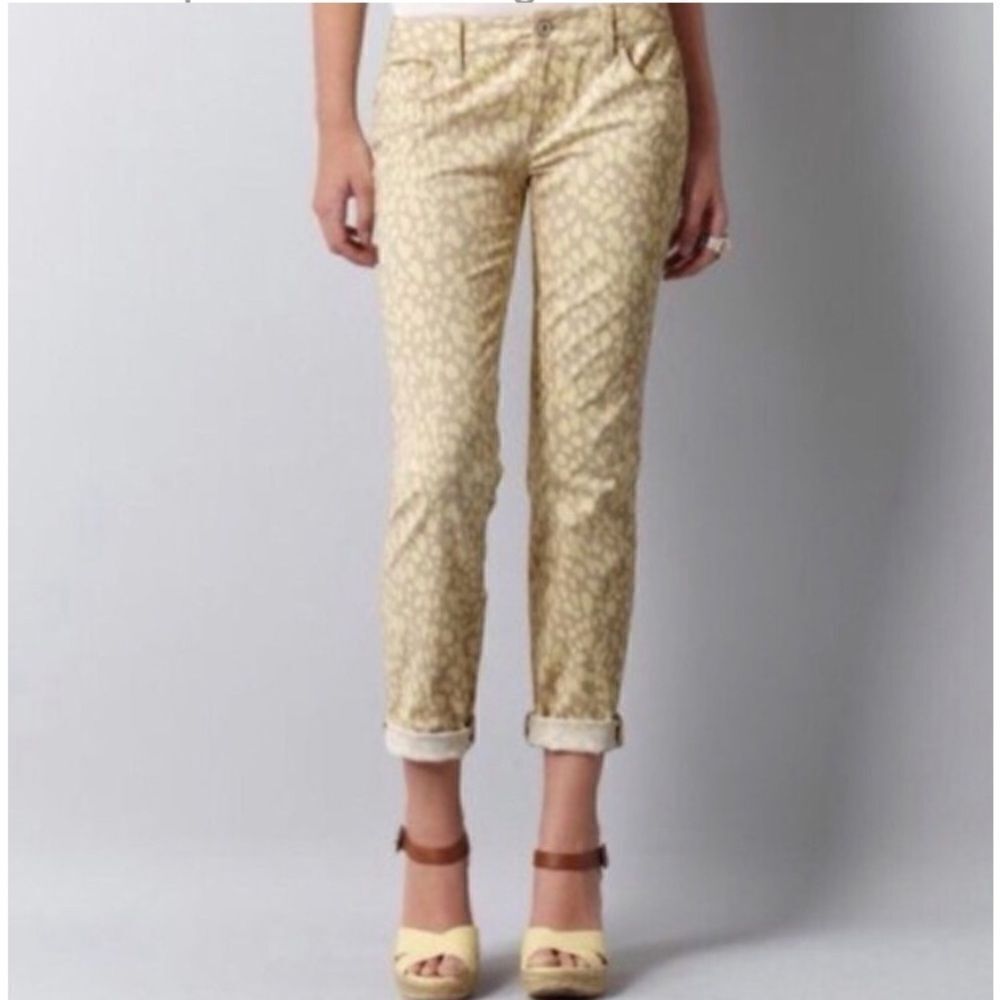 Loft Modern Straight Animal Print Classic Five Pocket Straight Leg Jeans Size 6